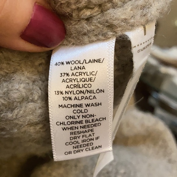NOT AVAILABLE - Picture 2 of 3